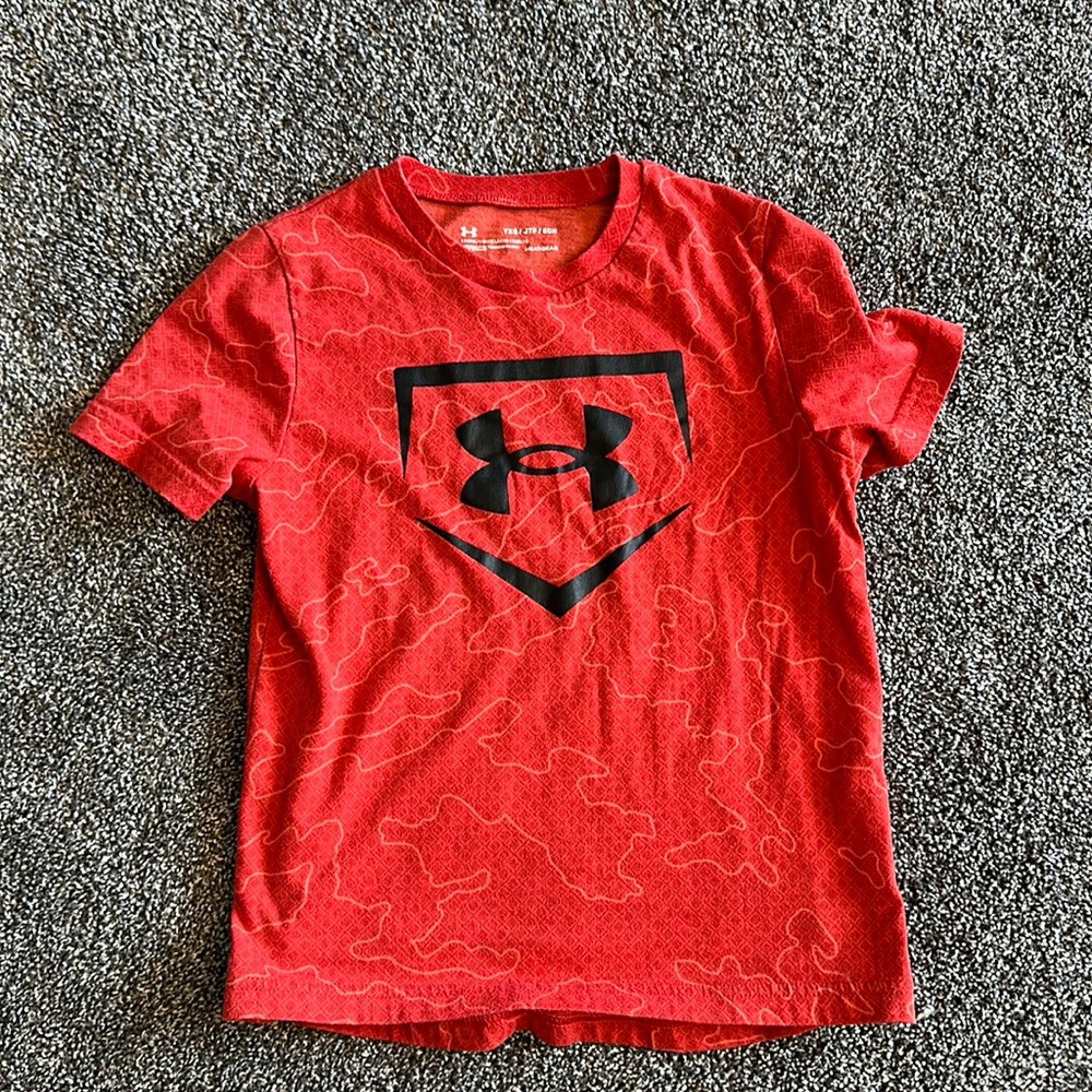 Under Armour tshirt xs